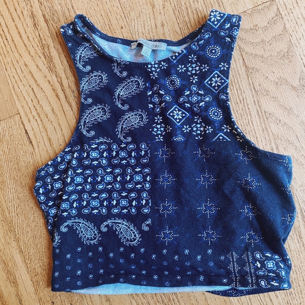 Bandanna crop top